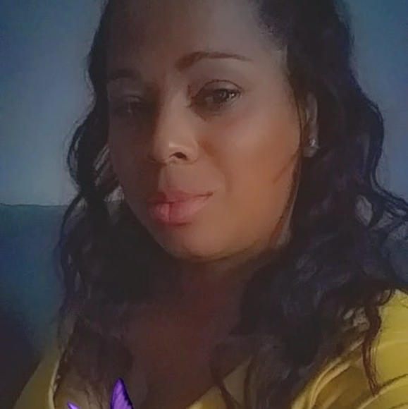 Meet your Posher, Colette - Picture 1 of 1